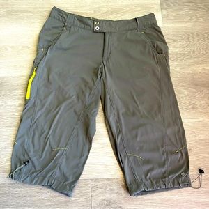 Women's COLUMBIA Trail Stretch Hiking Pants-Gray-Omni Shield Size 10 L 18